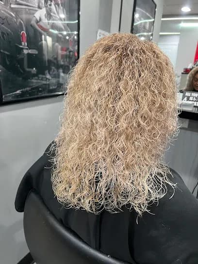 Emerald Roots Hair Studio - Head Spa