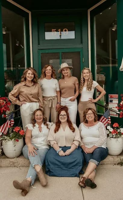 Intrigue Salon and Body Studio - Head Spa