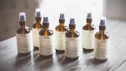 Vogue Salon And Spa - Head Spa