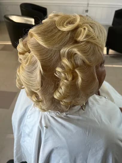 Healthy Haircare Salon & Spa - Head Spa