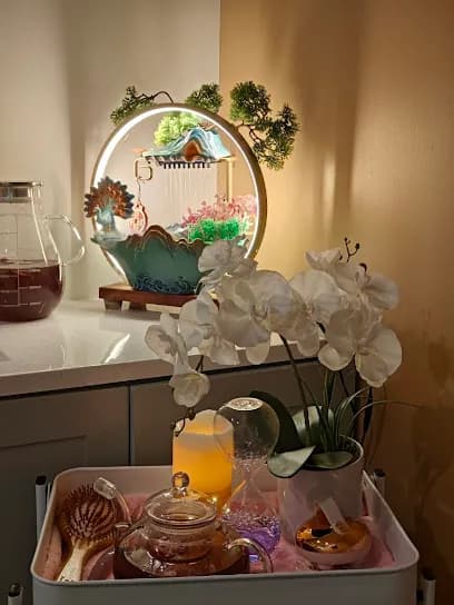Fiona's Day Spa - Head Spa