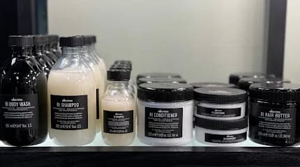 Urban Escape Salon & Spa - Head Spa