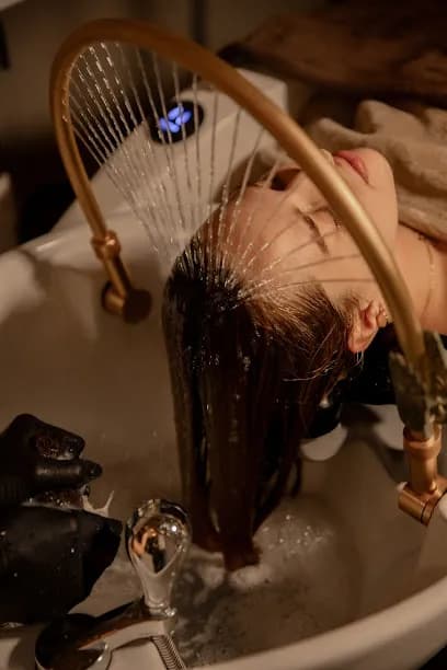 Rainforest Head Spa - Head Spa