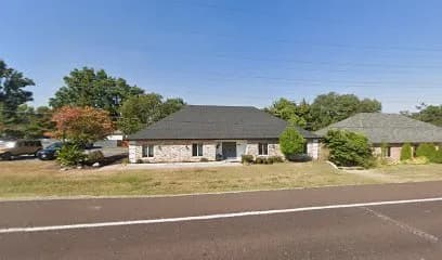 Mint + Mane Salon and Headspa - Head Spa