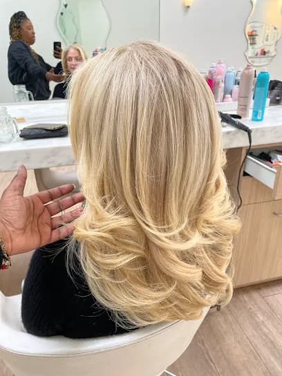 Chavonne’s Salon - Head Spa