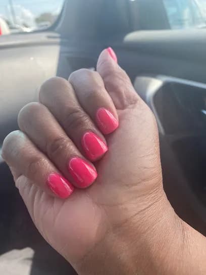 Serenity Nails & Spa - Head Spa