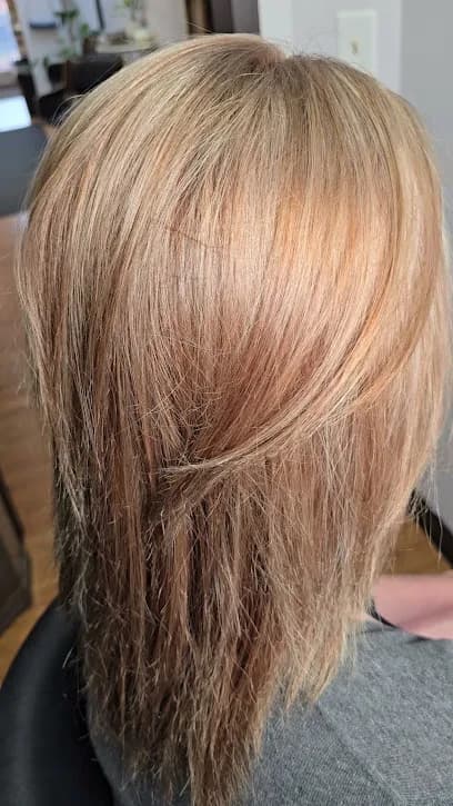 Lovin Color Salon - Head Spa