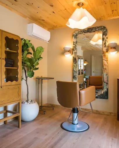 Jenna Colonnese Hair Spa & Sanctuary - Head Spa