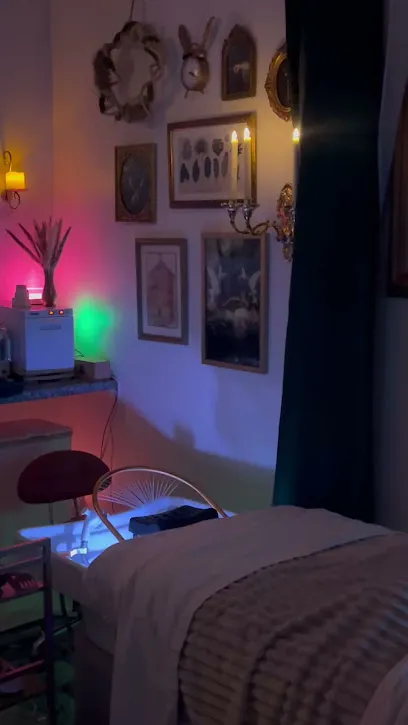 Elowen Head Spa - Head Spa