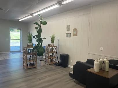 Cedar & Sage Organic Hair Salon - Head Spa