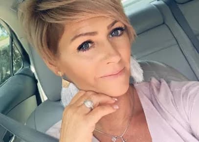 Southern Sass Hair Studio - Head Spa