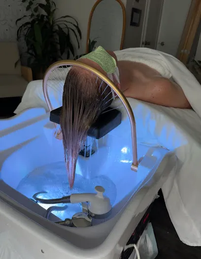 The Beauty Lab - Head Spa