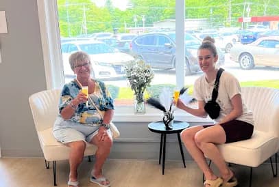 Gloss Skin & Nail Center - Head Spa