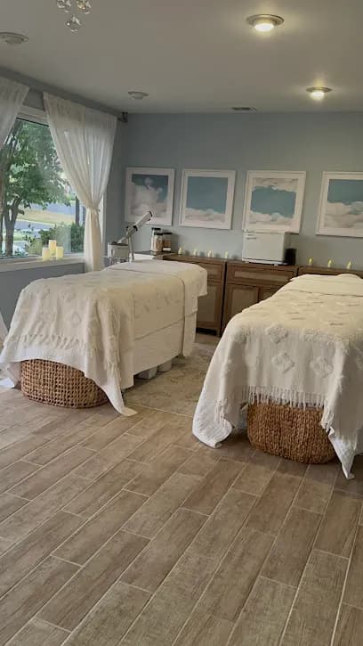 Skin Love Beauty & Body Bar - Head Spa