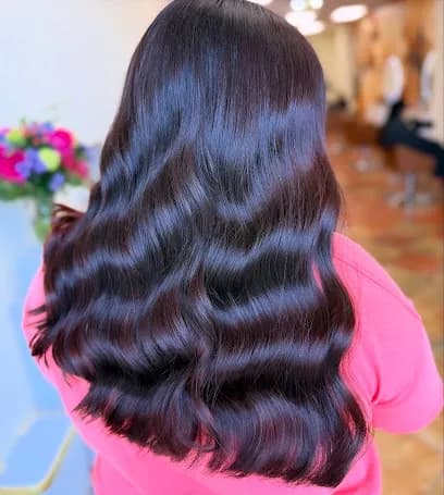 Chromatic Hair Studio - Head Spa