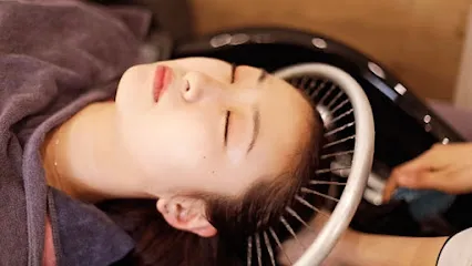 Elim Spa - Head Spa