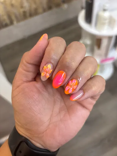 Estoica Beauty Salon - Head Spa