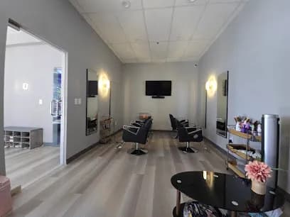 Em Purities Beauty - Head Spa