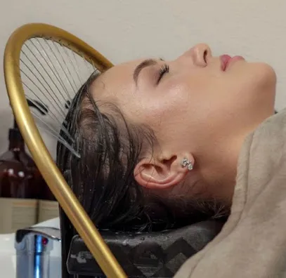 Crown & Glory Studio - Head Spa