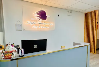 Blissful Headspace Spa - Head Spa