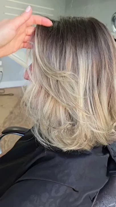 Beauty Bar Glen Cove - Head Spa