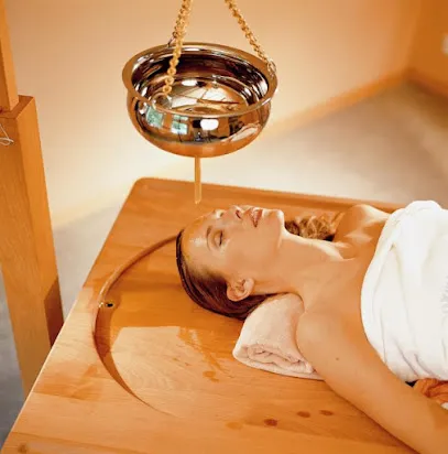 Ganesha Spa - Head Spa