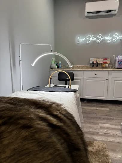 Luxe Skin Beauty Bar - Head Spa