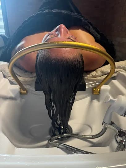 Luxury Head Spa Rochester - Head Spa