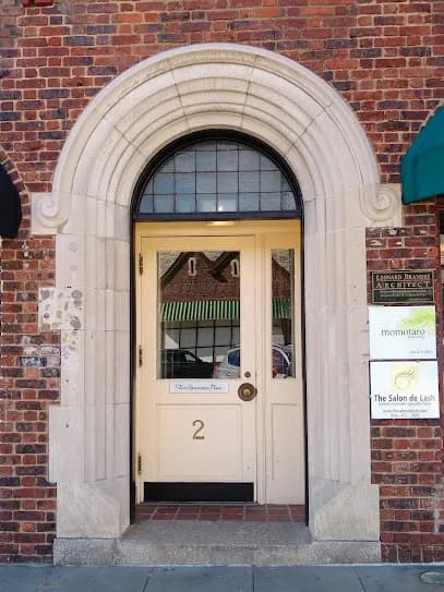 Momotaro Salon - Head Spa