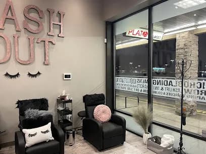 All Dolled Up Beauty Bar - Head Spa