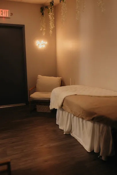 Aire Beauty Bar - Head Spa