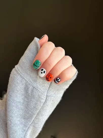 Masterpiece Salon & Spa LLC - Head Spa