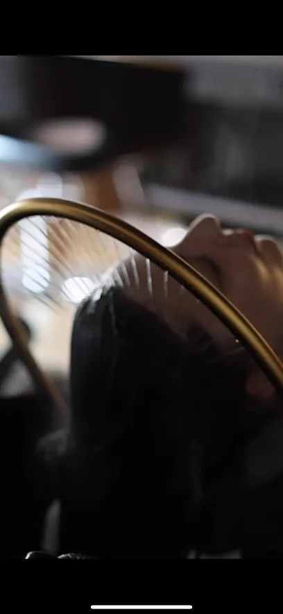 The Head Refuge Head Spa - Head Spa