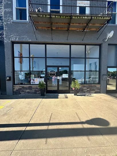 Serenity Spa by Chicly Confident - Head Spa