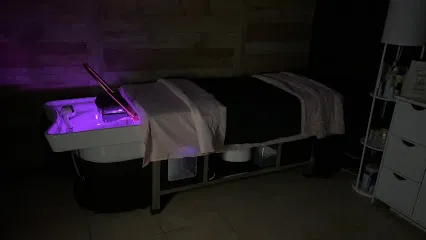 The Hair Garden by Amy - Head Spa