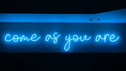 LARITZ BEAUTY COLLECTIVE - Head Spa