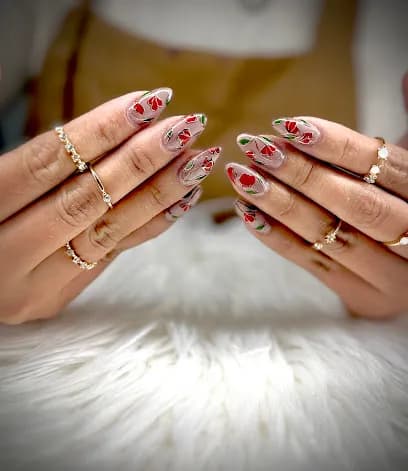 AVALON NAILS INC - Head Spa