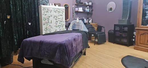 Monarch Head Spa and Hair Design - Head Spa