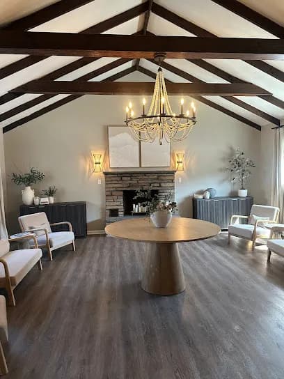 Heavenly Head Spa - Head Spa