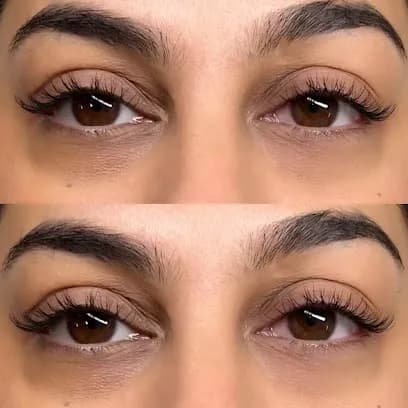 BEE BEAUTY - Head Spa