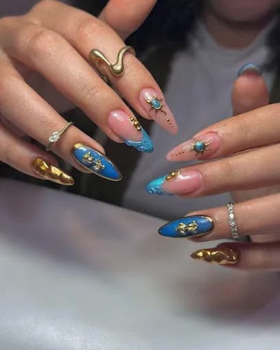 BELLA NAILS AND SPA - Head Spa