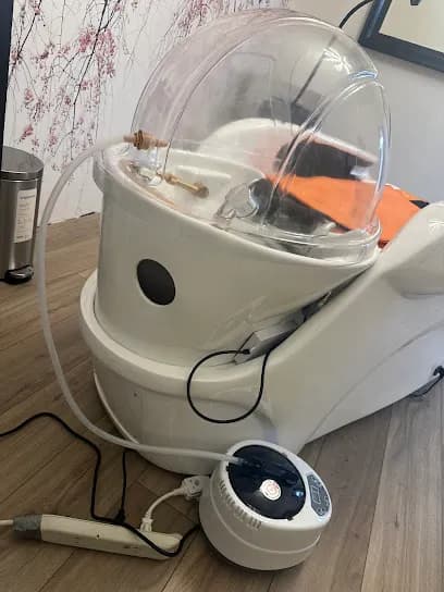 Head Spa at Charlie Mack - Head Spa