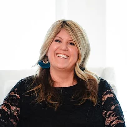 Ageless Medical Spa & Hair Restoration - Head Spa