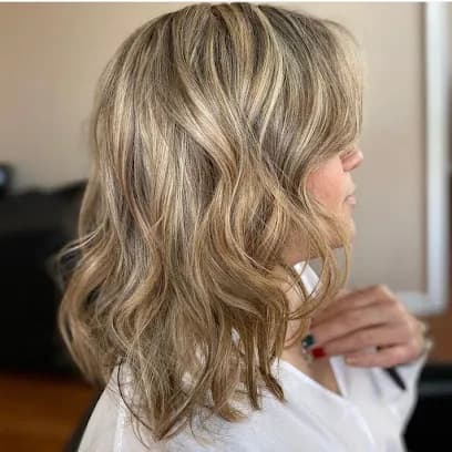 H 3 Salons - Head Spa