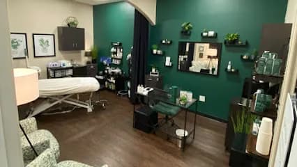 Evolved - Head Spa