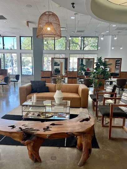 Lure Salon - Head Spa