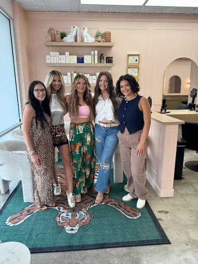 Stitched Salon - Head Spa