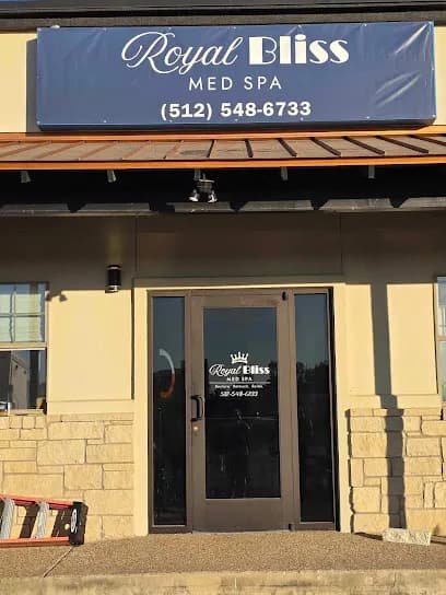 Royal Bliss Day/Med Spa - Head Spa