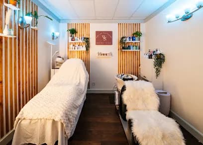 Wabi-Sabi Wellness Spa - Head Spa