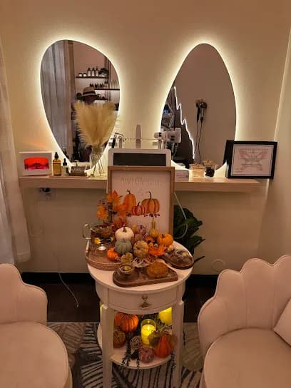 Ease Head Spa & Skincare Retreat - Head Spa